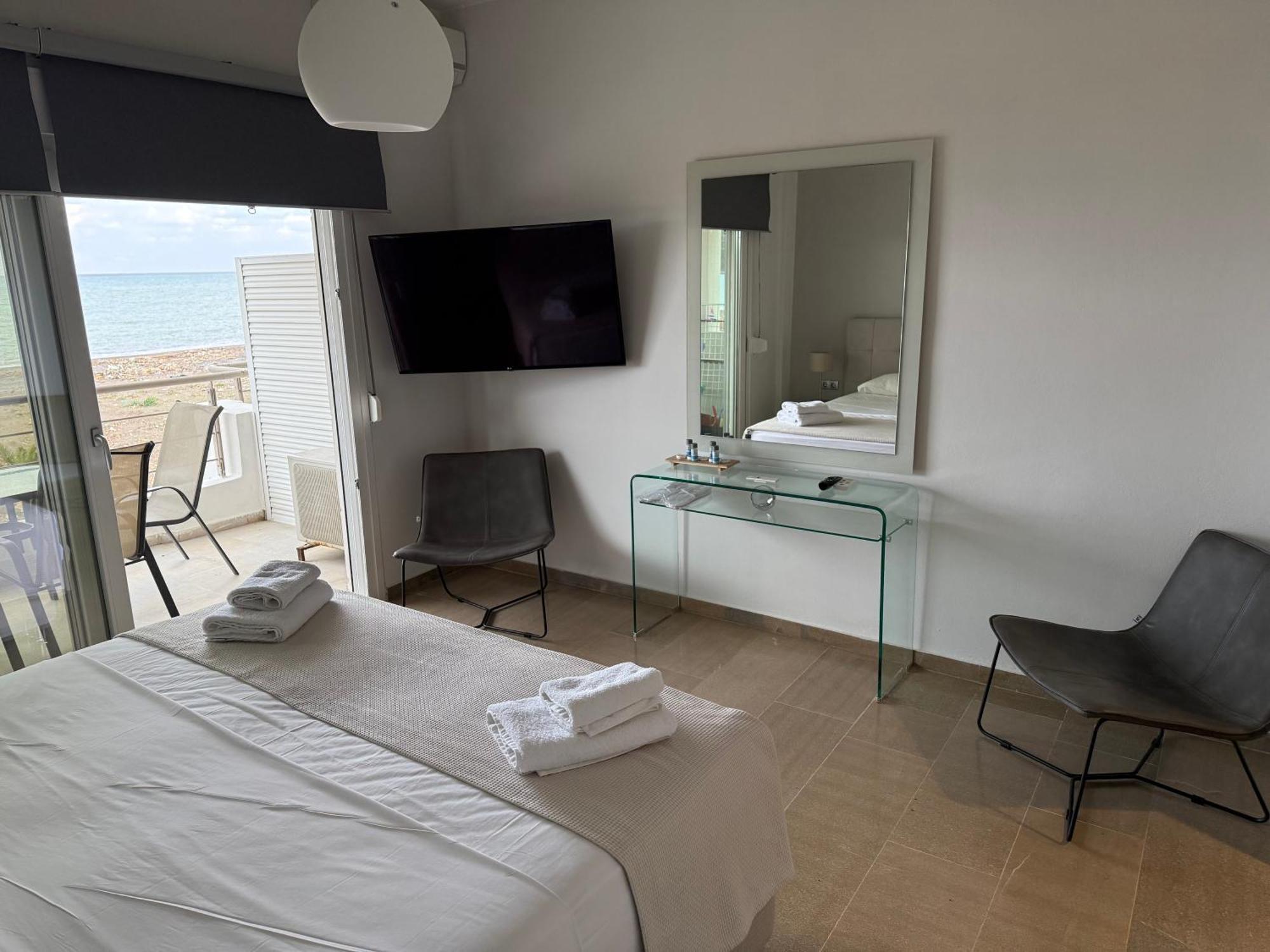 איה אנה Korelis Apartments מראה חיצוני תמונה