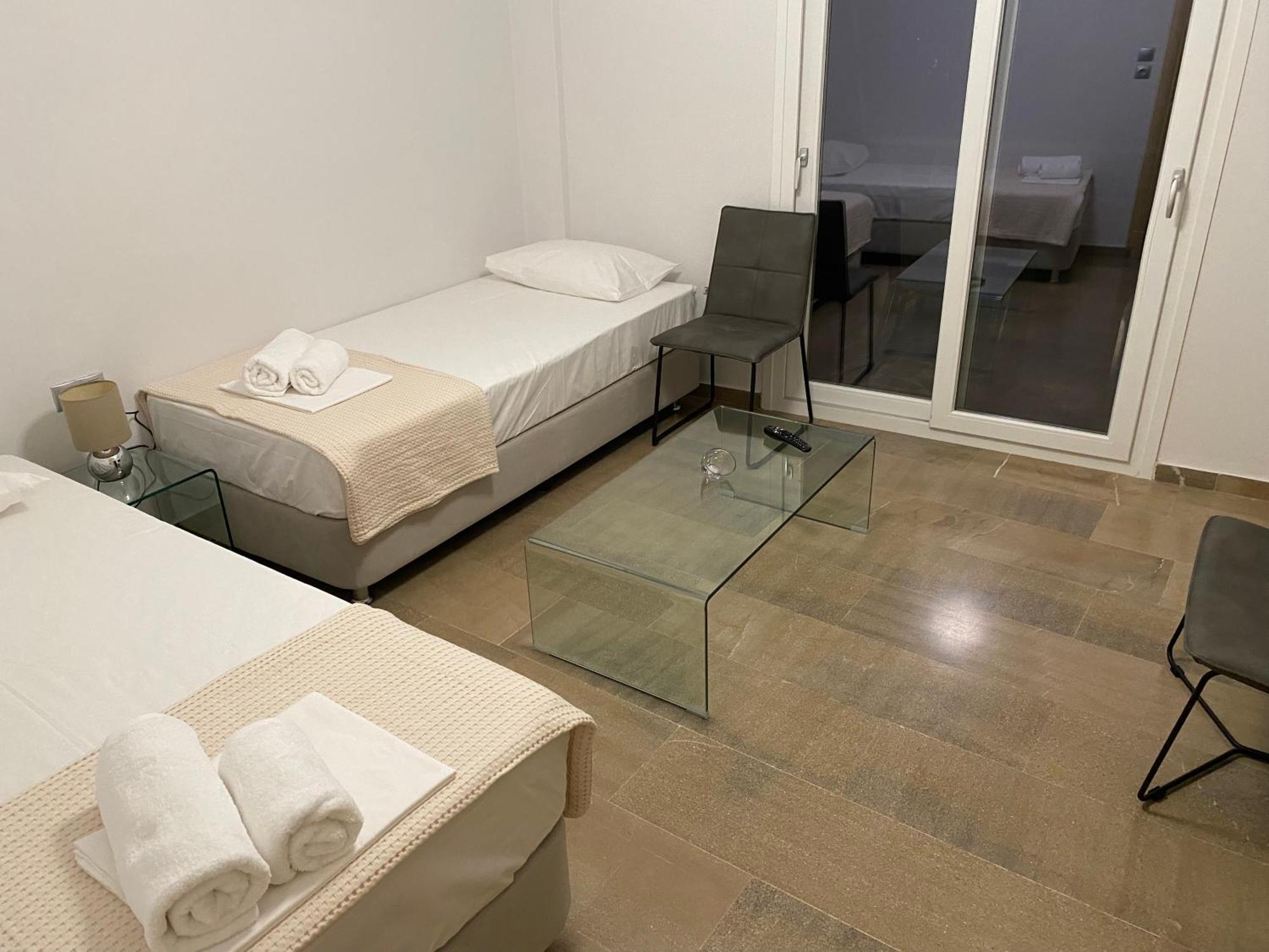 איה אנה Korelis Apartments מראה חיצוני תמונה