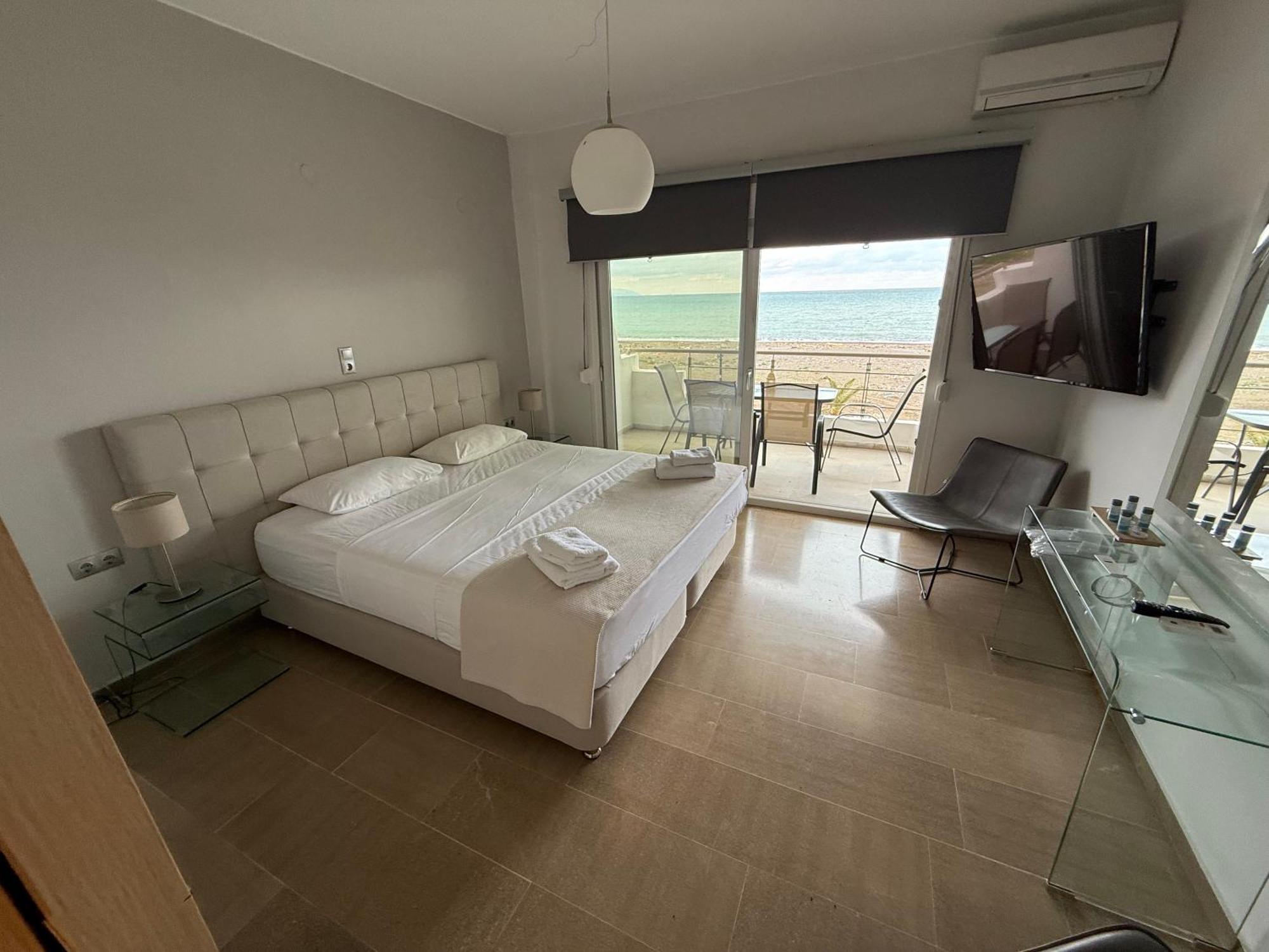 איה אנה Korelis Apartments מראה חיצוני תמונה