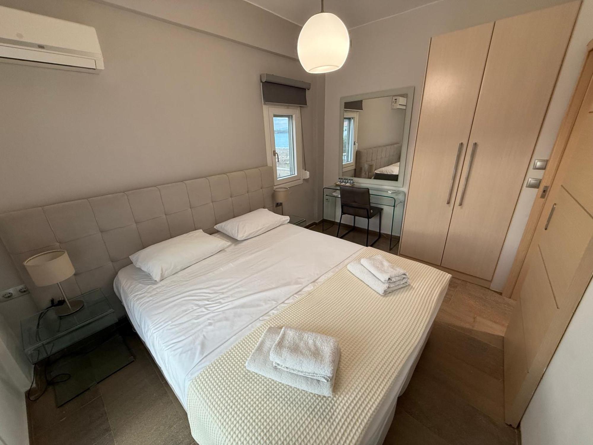 איה אנה Korelis Apartments מראה חיצוני תמונה