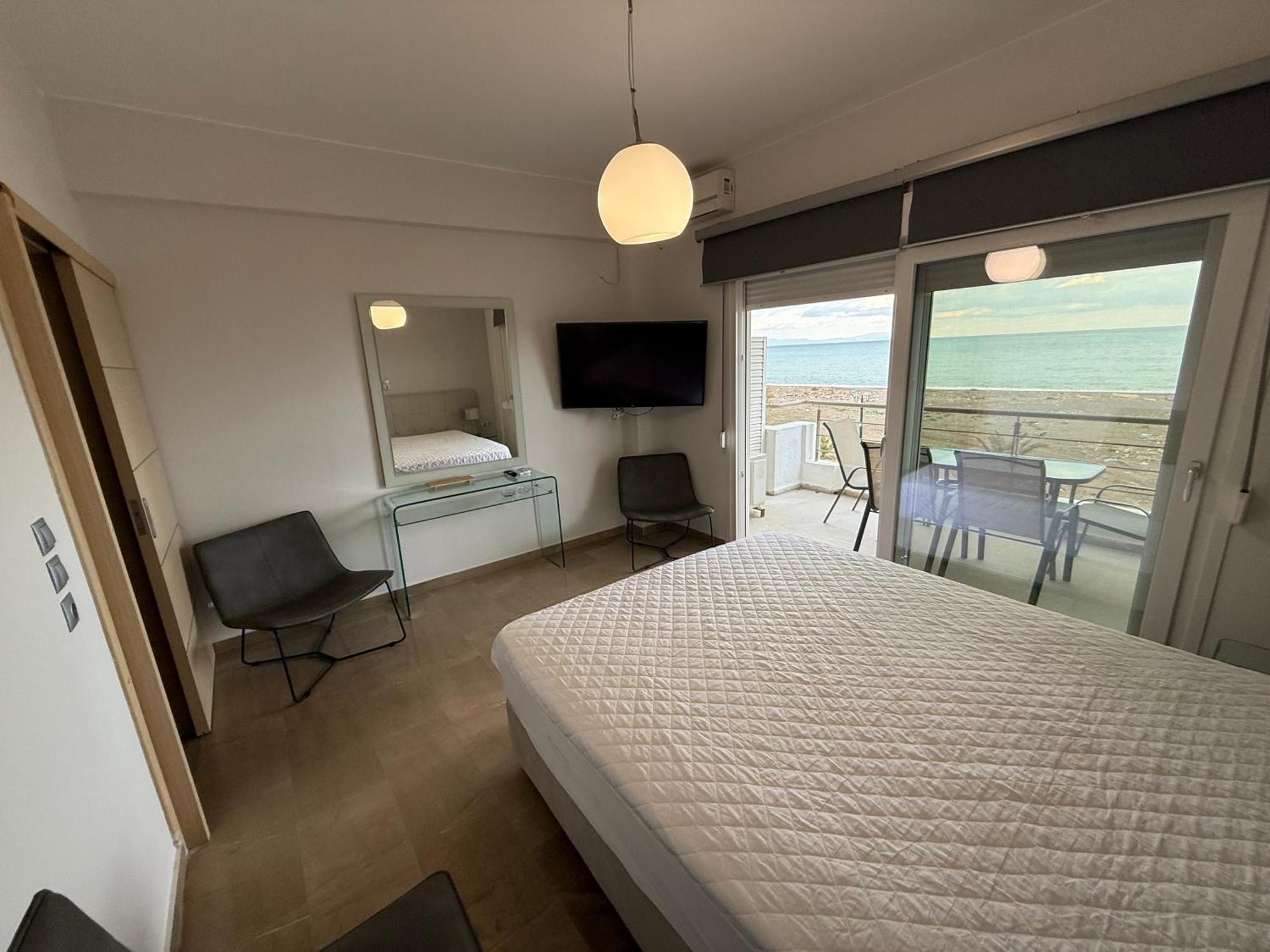 איה אנה Korelis Apartments מראה חיצוני תמונה